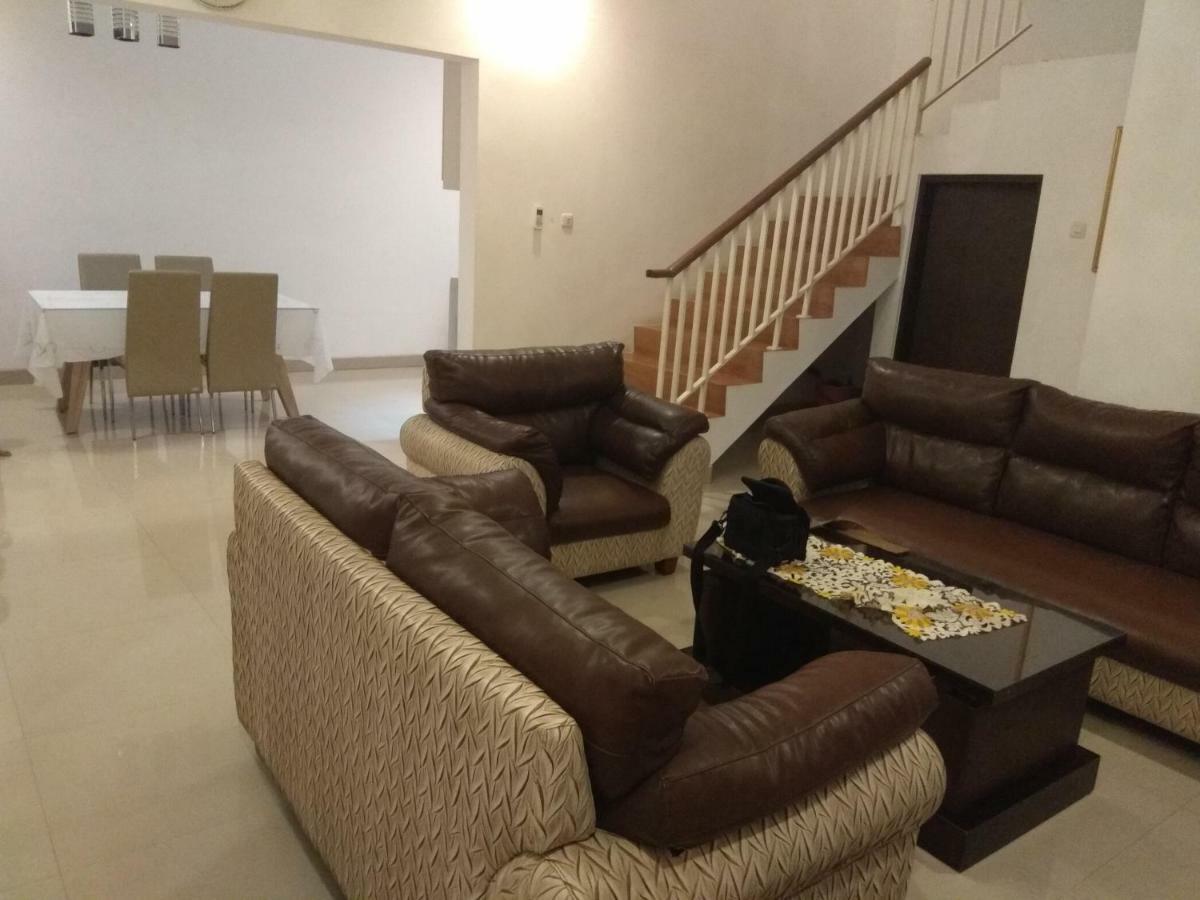 Fams Homestay By Fh Stay Yogyakarta Ngoại thất bức ảnh
